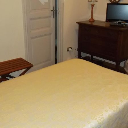 Hotel Villa Maria San Remo Habitación foto